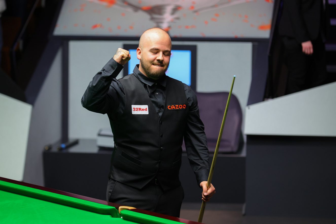 迅速打破了 迅速打破了