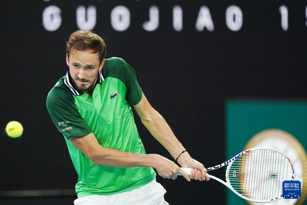 6岁的年轻 6岁的年轻