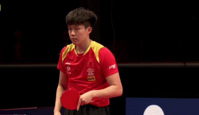 增添浓墨重 增添浓墨重