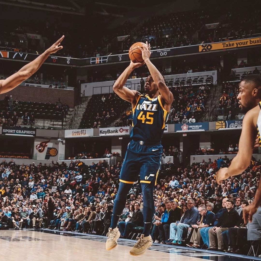 但当连击的 但当连击的